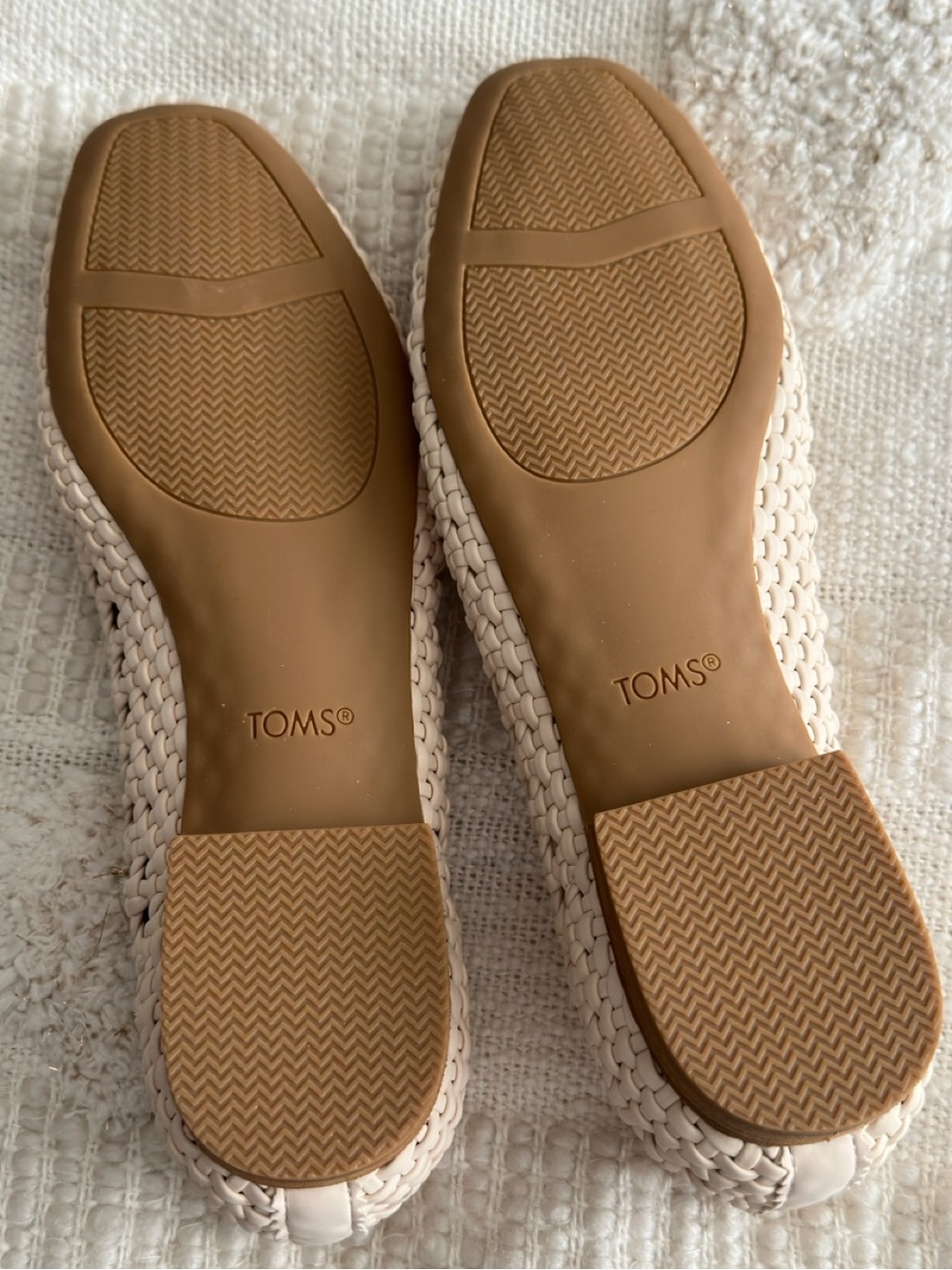 New Toms woven flats - Picture 3 of 5